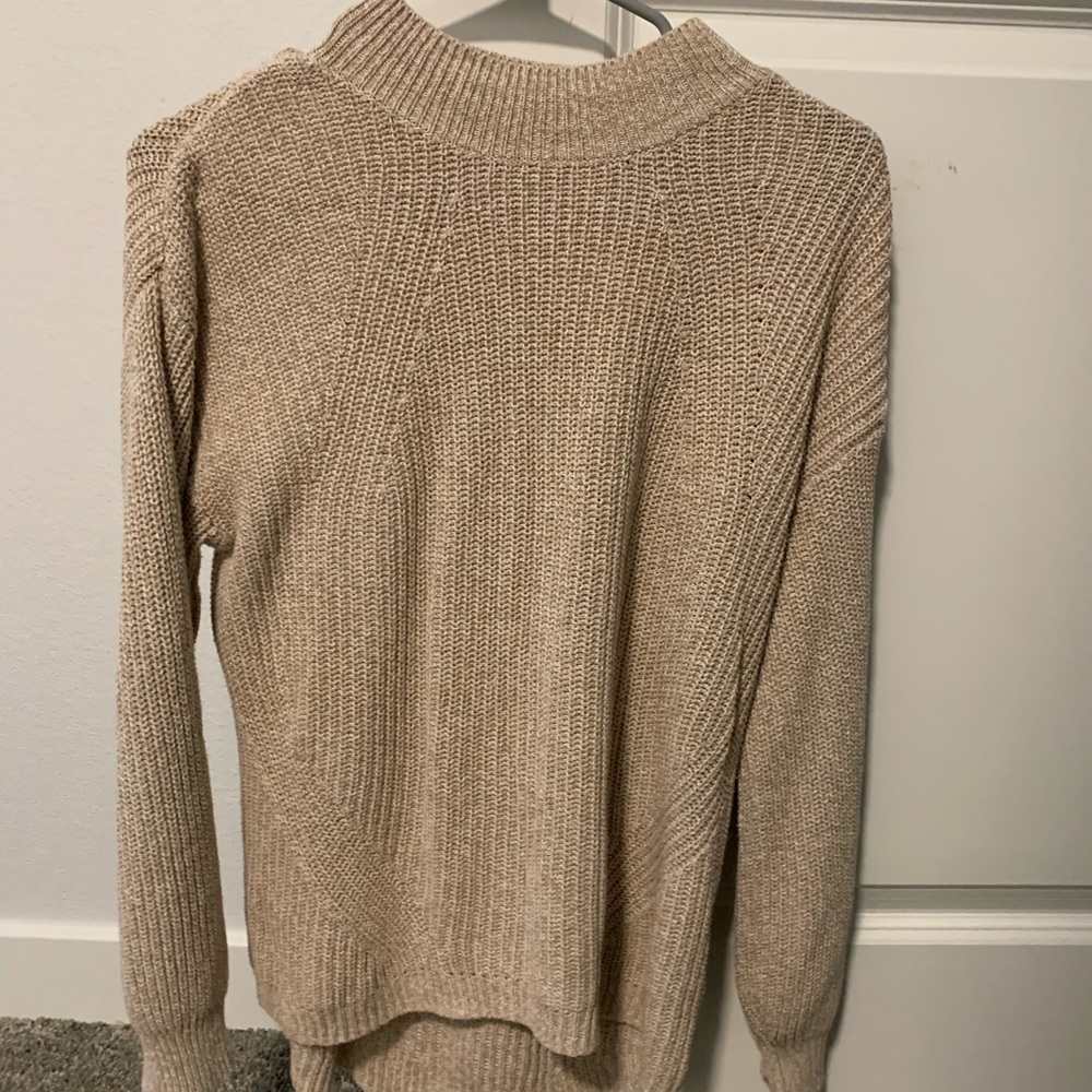 Textured mock neck blouson sleeve sweater